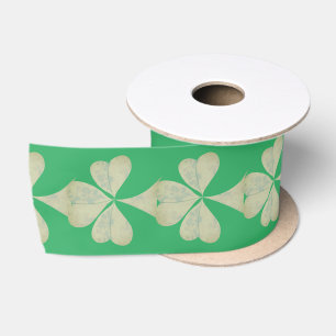 En Satin Shamrocks sur ruban satiné vert
