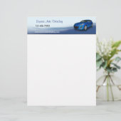 En-tête De Lettre Avec Motif Concessionnaire automobile d'occasion (Debout devant)