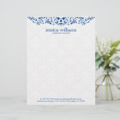 En-tête De Lettre Blue Lace on White Damasks Background (Debout devant)