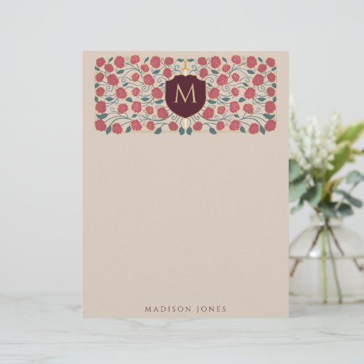 En-tête De Lettre Épée et Bouclier Imaginaire médiéval Monogramme (Debout devant)