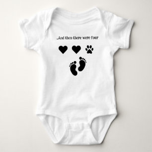 En toen waren er nog Four Baby Onsie Romper
