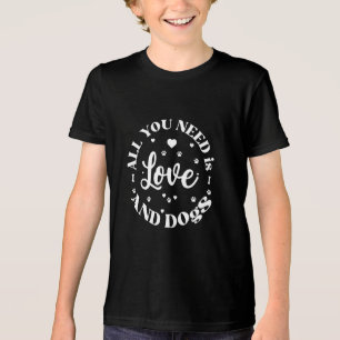En Tri-matière T-shirt à thème "Amour et Chiens"