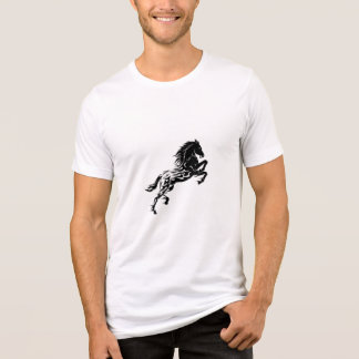 En Tri-matière T-shirt avec un design hippique distinctifT-shirt