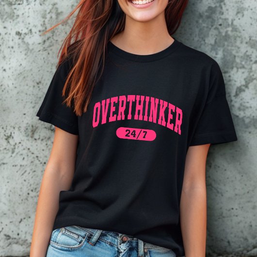 En Tri-matière T-shirt Overthinker drôle