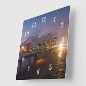 En Voiture Sur Navarre Beach Pier Horloge Mur (Angle)