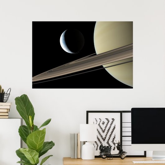 Enceladus en Saturn Poster (Thuiskantoor)
