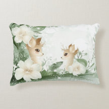 Enchanted Woodland Fawns in een bloemenparadijs