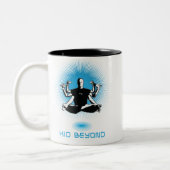 Enfant au delà de tasse (Gauche)