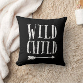 Enfant sauvage noir et blanc coussin (Couverture)