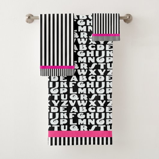 Enfants Alphabet Black Stripes Hot Rose (En situation)