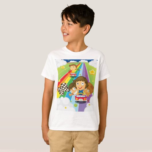 Enfants en course sur un T-Shirt arc-en-ciel (Devant entier)