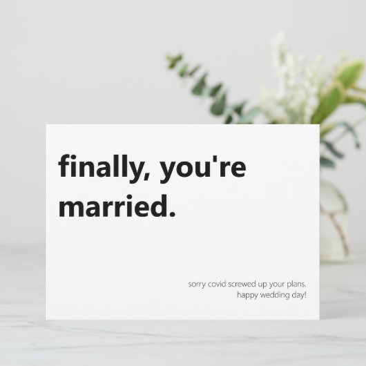 Enfin, vous êtes marié jour de mariage carte plat (Debout devant)