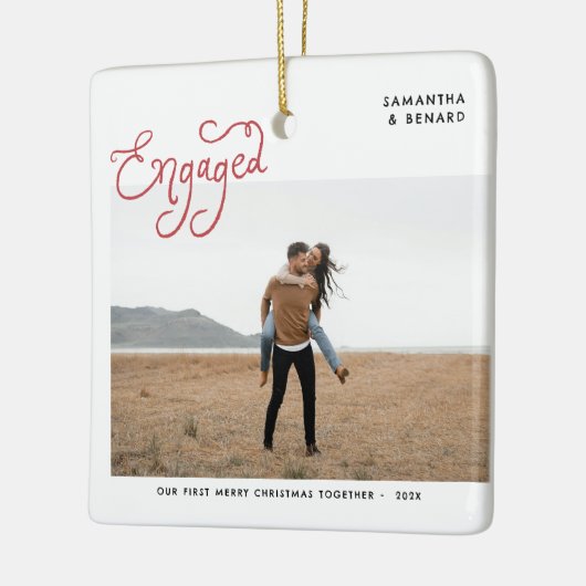 Engaged Couples Photo Whimsical Keramisch Ornament (Links)
