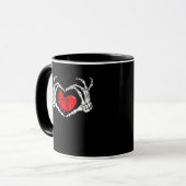 Enge skelet handen en rood hart griezelig Spooky V Mok (Voorkant links)
