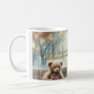 Engelachtige jongen met teddybeer koffiemok