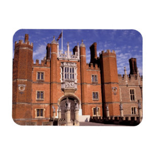 Engeland, Surrey, Hampton Court Palace. 3 Magneet