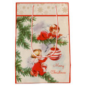 Engelen versieren de kerstboom medium cadeauzakje (Achterkant)