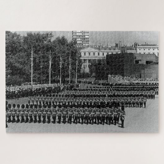 Engelse bewakers marcheren traag Legpuzzel (Horizontaal)