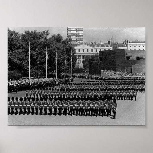  Engelse bewakers marcheren traag Poster (Voorkant)