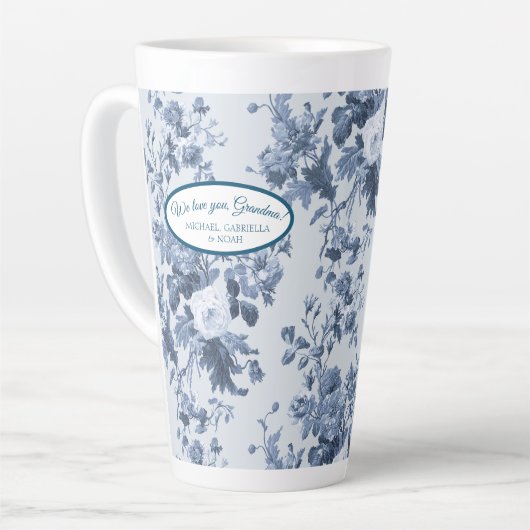 Engelse bloementuin Dusty Blue n White Oma Latte Mok (Linkerhoek)