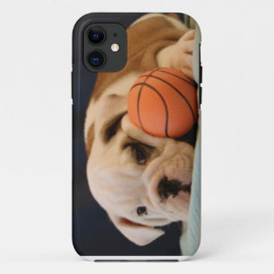 Engelse Bulldog Basketbal Puppy iPhone 11 Hoesje