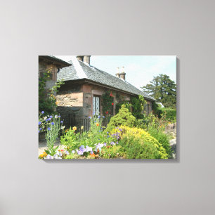 Engelse Cottage II met bloementuin fotografie Canvas Afdruk