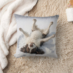 Engelse Springer Spaniel Maakt een Sneeuwengel Kussen