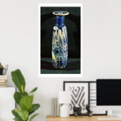 Enkelvormige kolf van zand-core-glas (alabastron) poster (Thuiskantoor)