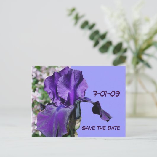 Enregistrer La Date Purple Iris Flower Photo Carte (Debout devant)