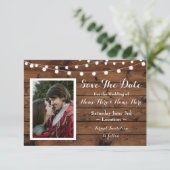 Enregistrez la Date Rustique Bois Invitation Photo (Debout devant)