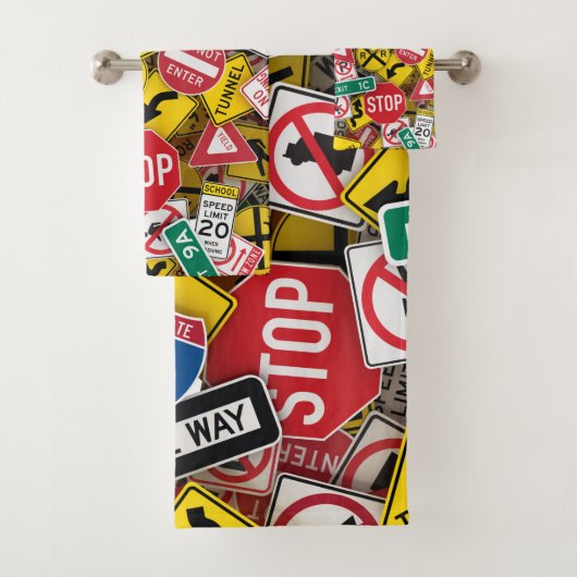 Enseignant de la conduite Collage des panneaux de  (En situation)