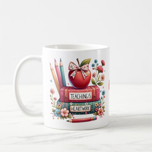 Enseigner est Coeur-Travail Coloré Mug personnalis (Gauche)