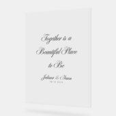 "Ensemble, c'est un bel endroit où être" (Angle)