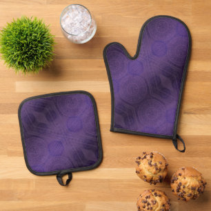 Ensemble De Gant De Cuisine Et De Manique Acceptation Médaillons de méditation violette