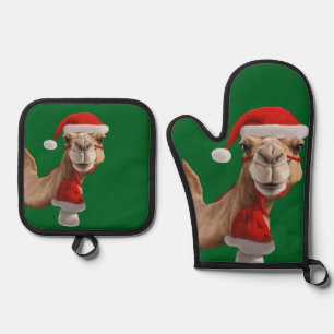 Ensemble De Gant De Cuisine Et De Manique Adorable Chameau mignon portant le chapeau de Noël