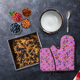 Ensemble De Gant De Cuisine Et De Manique avoine, fruits et noix violet