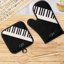 Clavier de piano noir blanc de musique Monogramme