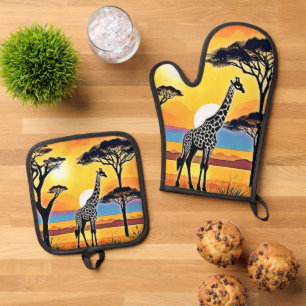 Ensemble De Gant De Cuisine Et De Manique Coucher de soleil safari : étreinte de la girafe