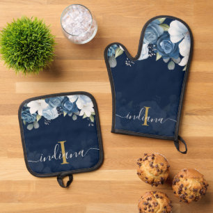 Ensemble De Gant De Cuisine Et De Manique Dusty Blue Floral Monogramme Nom du script Personn
