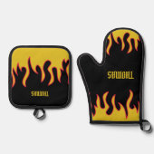 Ensemble De Gant De Cuisine Et De Manique Flammes Jaune, Rouge et Noir Personnalisées (Recto)