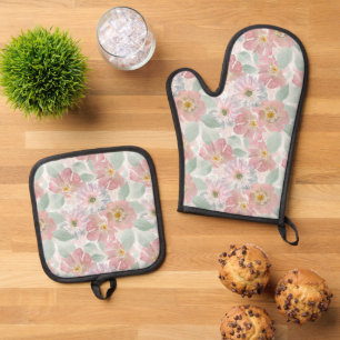 Ensemble De Gant De Cuisine Et De Manique Fleurs délicates à l'aquarelle.