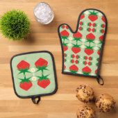 Ensemble De Gant De Cuisine Et De Manique Fraises (De haut en bas)