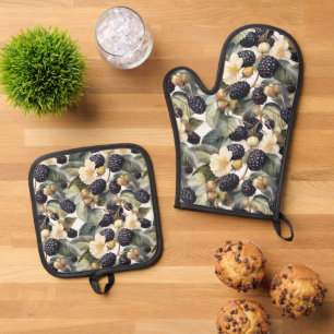 Ensemble De Gant De Cuisine Et De Manique Fruit motif de mûre carrelée