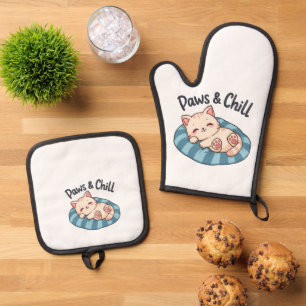 Ensemble De Gant De Cuisine Et De Manique Illustration de chat Paws & Chill Cartoon