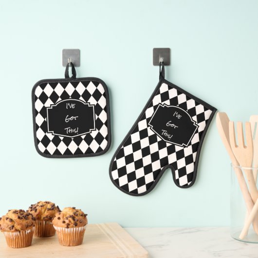 Ensemble De Gant De Cuisine Et De Manique J'ai ça ! (In situ (suspendu))