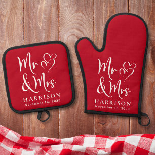 Ensemble De Gant De Cuisine Et De Manique M. Mme Hearts Monogram Mariage rouge