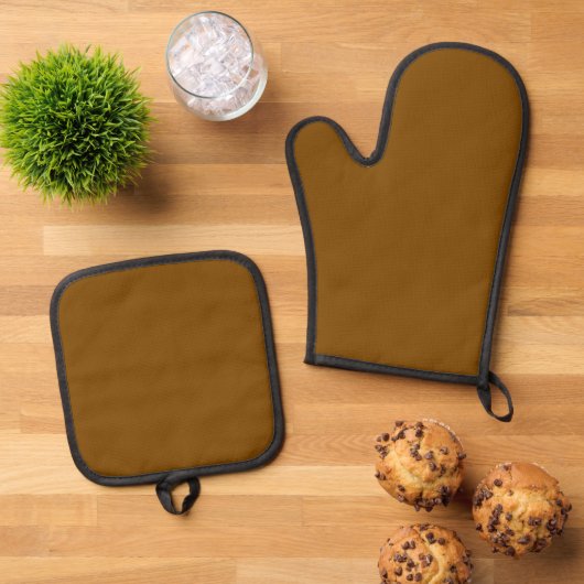 Ensemble De Gant De Cuisine Et De Manique Marron Uni Classique (De haut en bas)