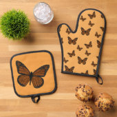 Ensemble De Gant De Cuisine Et De Manique Monarque gribouillé (De haut en bas)