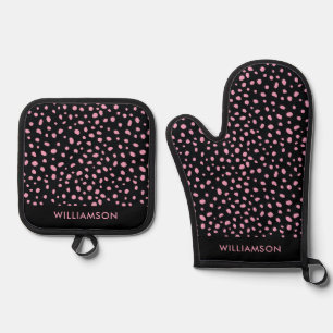 Ensemble De Gant De Cuisine Et De Manique Point rose Abstrait sur noir