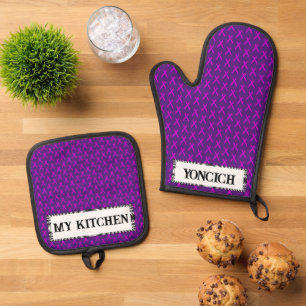Ensemble De Gant De Cuisine Et De Manique Ruban standard violet par Kenneth Yoncich
